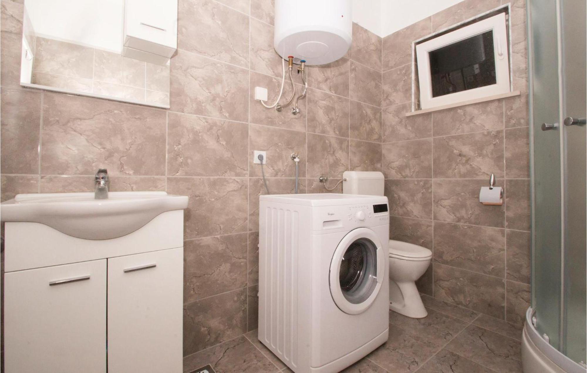 Stunning Apartment In Grscica With Kitchen Прижба Экстерьер фото